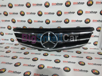 Решетка радиатора Mercedes C 180 CGI 2014 W204 271.820 A2048800023 - купить Горном Ерике