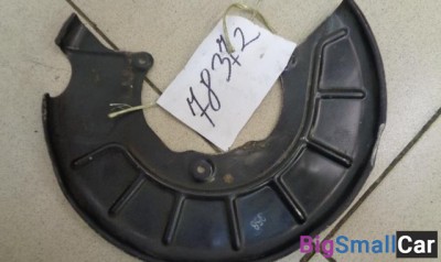 Пыльник тормозного диска передний правый от Volkswagen Passat B6 2005-2010 - купить Горном Ерике