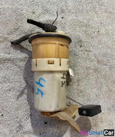 Насос топливный Toyota Funcargo 2NZ - купить Горном Ерике