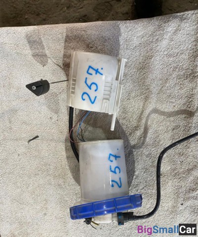 Насос топливный Toyota Auris 1.8 - купить Горном Ерике