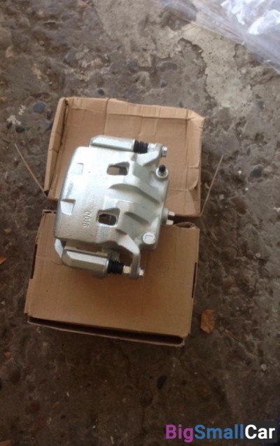 Передние тормозные суппорта Nissan navara - купить Горном Ерике