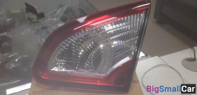 Фонарь правый в крышку багажника Nissan qashqai j1 - купить Горном Ерике