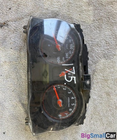 Панель приборов Nissan Note - купить Горном Ерике