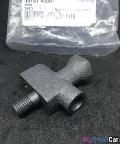 Тройник трубки переднего колеса HD78 5818145001 - купить Горном Ерике