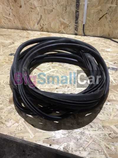 Уплотнительные резинки Renault fluence - купить Горном Ерике