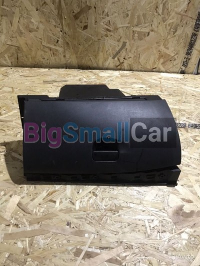 Бардачок Renault fluence - купить Горном Ерике