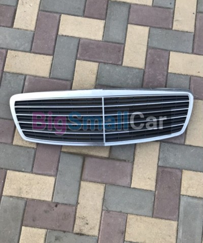 Решетка радиатора mersedes w211 - купить Горном Ерике